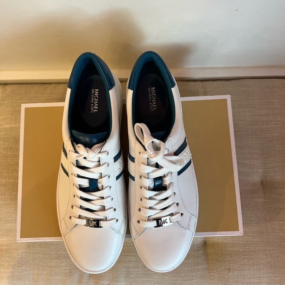 Michael Michael Kors Irving Stripe Lace-Up- NO BOX - Picture 7 of 8